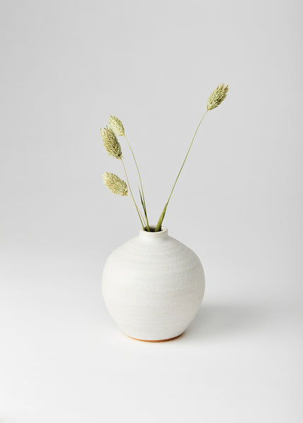 Mari Snow Bud Vase